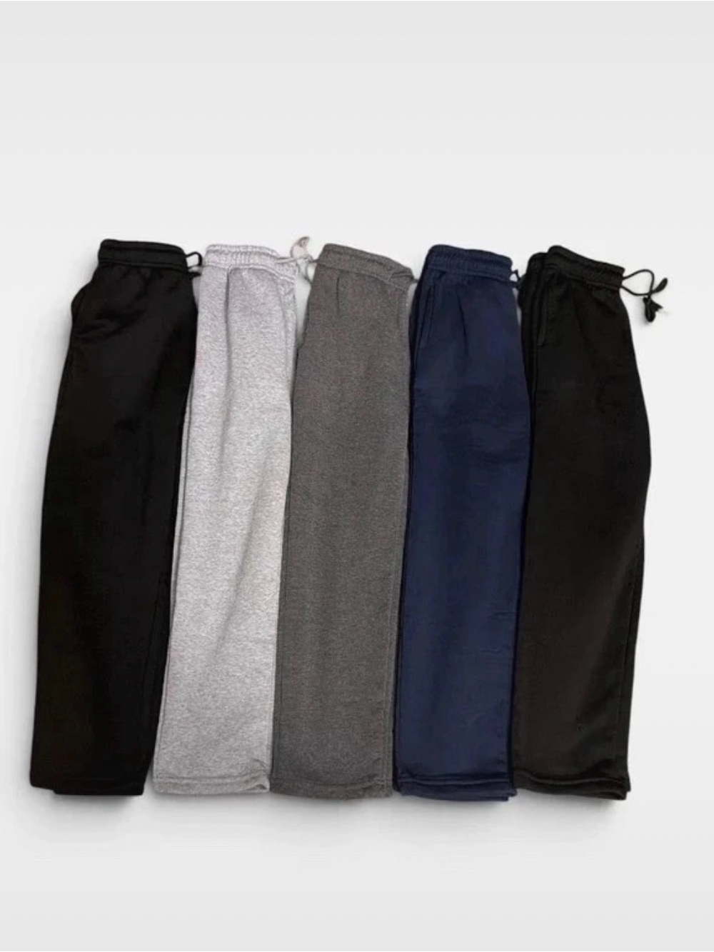 Brand New Without Tags! 5 Pair of Boys Fleece Straight Leg Sweatpants, size M